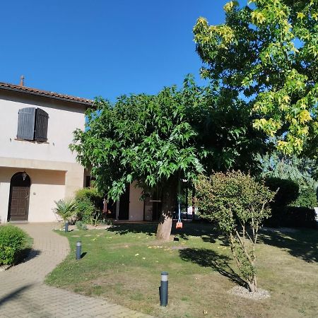 Bed and Breakfast L'Atelier Saint-Sulpice Entre Bordeaux Et St Emilion Exterior foto